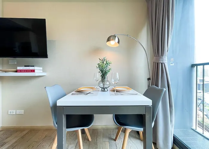 公寓 1min To Bts Thonglo L Fully Furnished L Sauna 曼谷