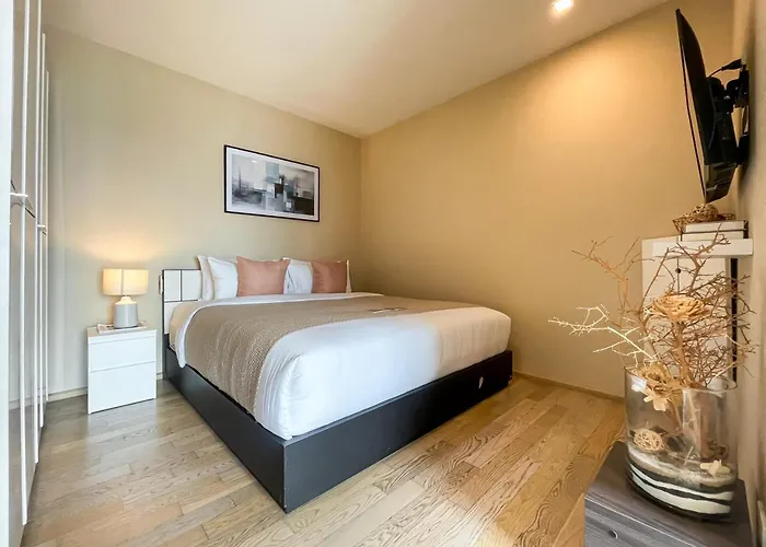 公寓 1min To Bts Thonglo L Fully Furnished L Sauna